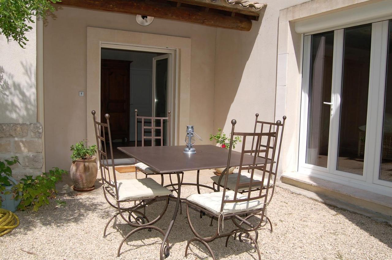 La Goutadou Bed & Breakfast Cabannes Luaran gambar