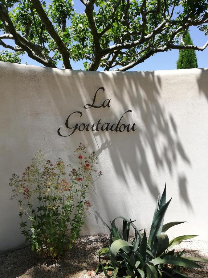 La Goutadou Bed & Breakfast Cabannes Luaran gambar