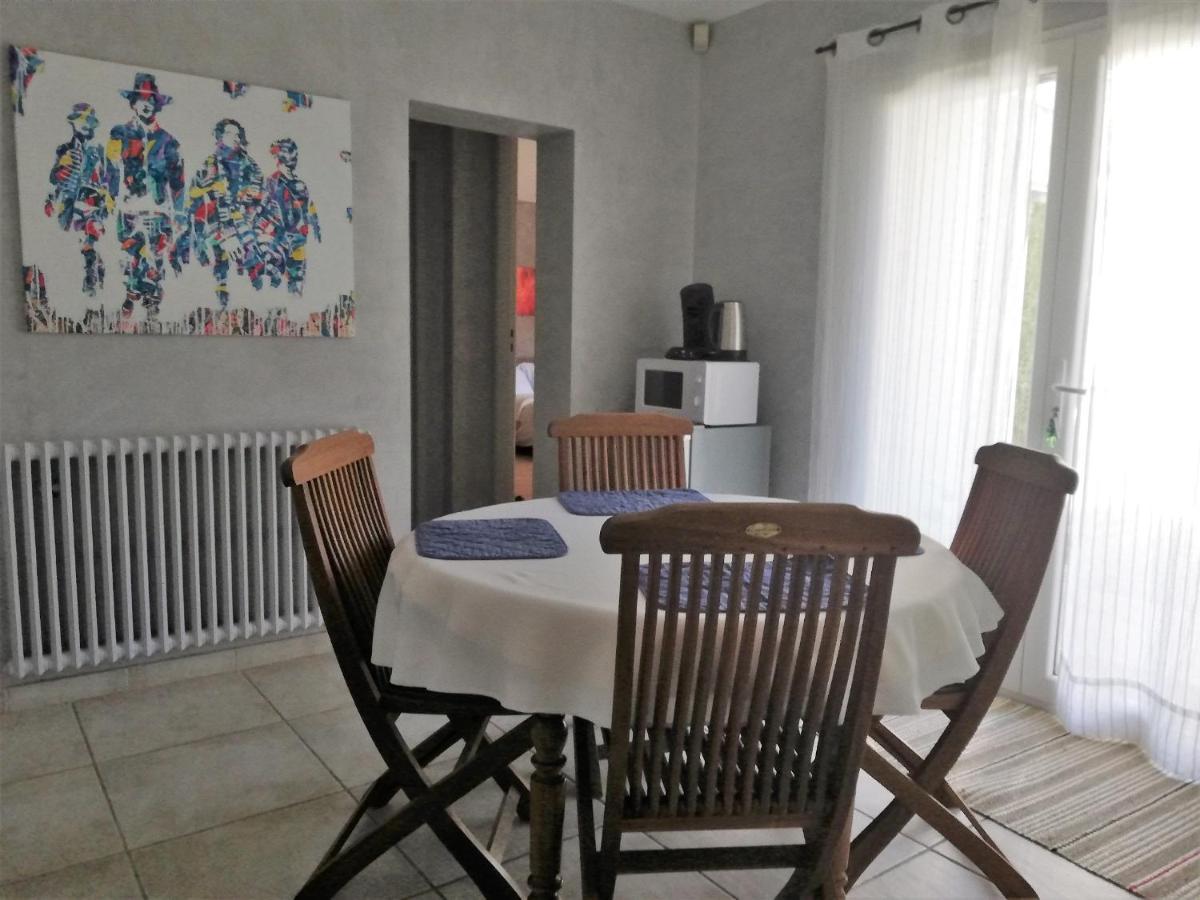 La Goutadou Bed & Breakfast Cabannes Luaran gambar