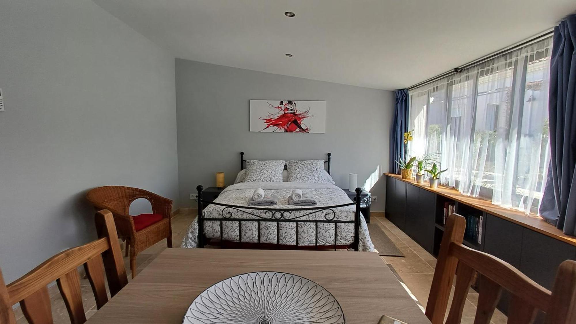 La Goutadou Bed & Breakfast Cabannes Luaran gambar