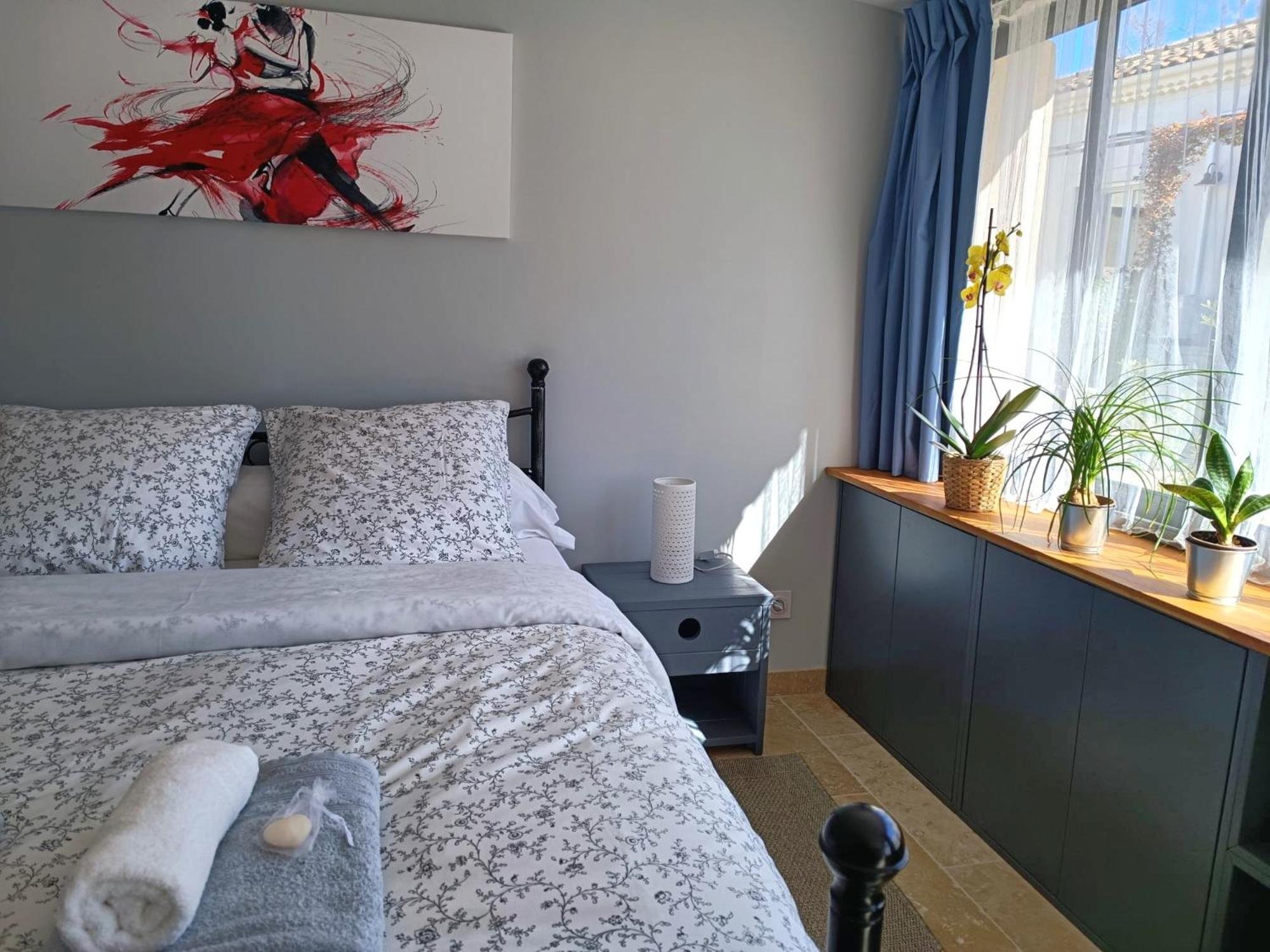 La Goutadou Bed & Breakfast Cabannes Luaran gambar