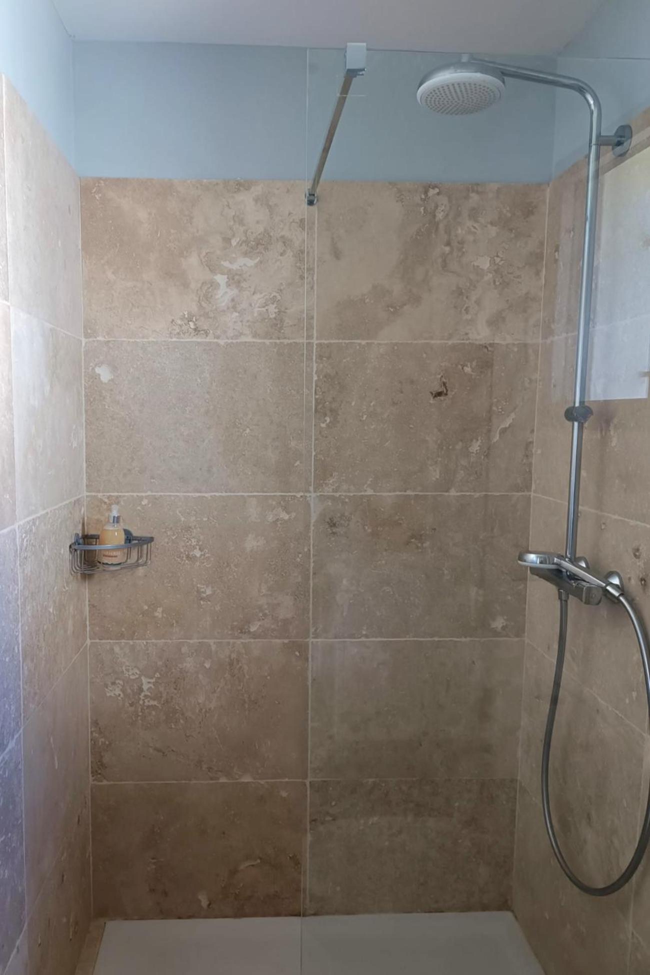 La Goutadou Bed & Breakfast Cabannes Luaran gambar